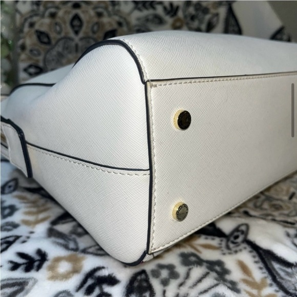 Karl Lagerfeld Paris Kendall Satchel - Picture 10 of 16